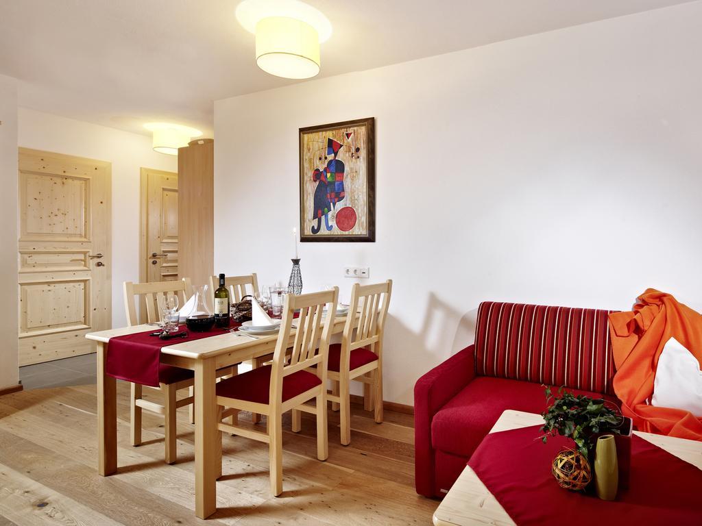 Neukirchen am Großvenediger Appartement Waldhaeusl חדר תמונה