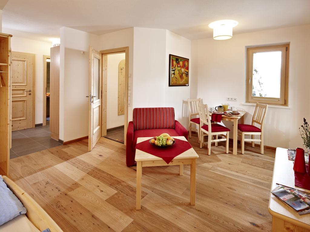 Neukirchen am Großvenediger Appartement Waldhaeusl חדר תמונה